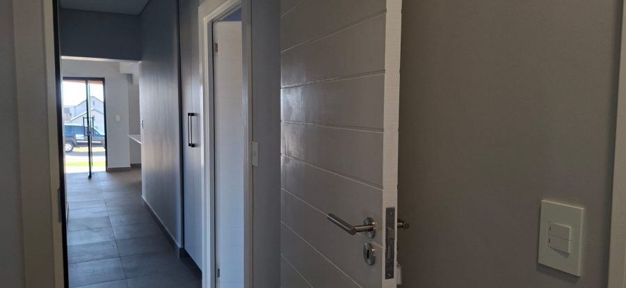 To Let 3 Bedroom Property for Rent in Hartland Lifestyle Estate Western Cape